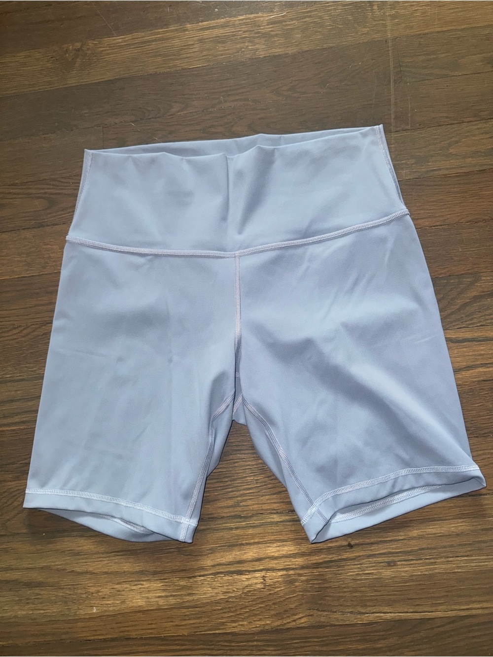 Lululemon In Movement Shorts 8’ size  10 NWOT